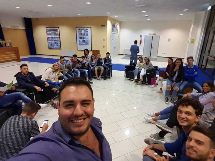 forum-dei-giovani-pagani-foto-gruppo