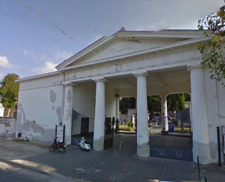 Sarno, 2 Novembre, gli orari di apertura del cimitero