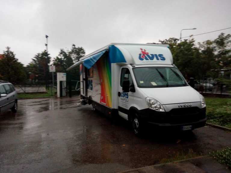 Pagani, volontari Avis stamane al Centro Sociale