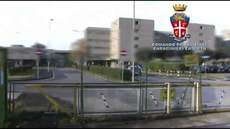 Taglia la recinzione con una cesoia ed evade dal carcere