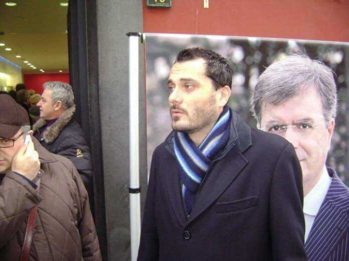 received_10209688278796708