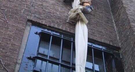 Evadono dal carcere di Rebibbia:  scappano calandosi con le lenzuola