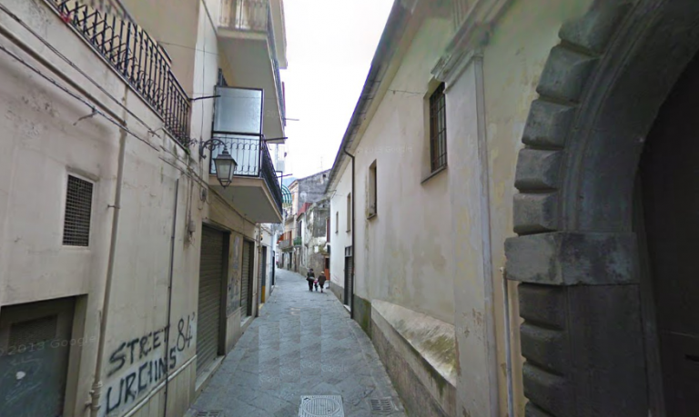 Pagani, rissa per la raccolta differenziata a “Casa Marrazzo”