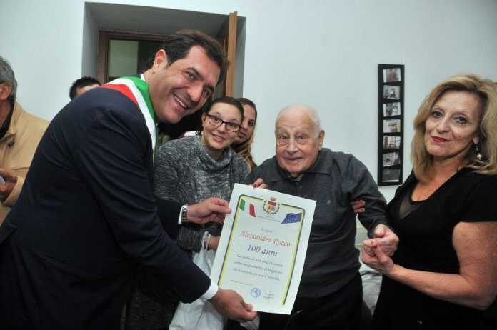 14938266_10207769783232158_999395790459270074_n