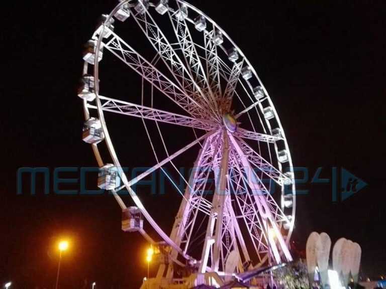 Sembra agosto, ma partono le luci d’artista con la ruota panoramica