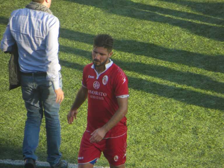 Turris, l’episodio del rosso a Danucci durante l’intervallo