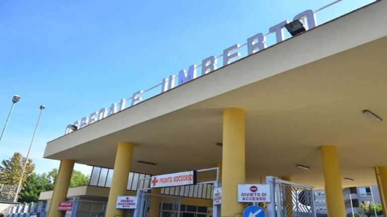 Nocera Inferiore, muore a 24 anni dopo caduta dalla bici: aperta indagine