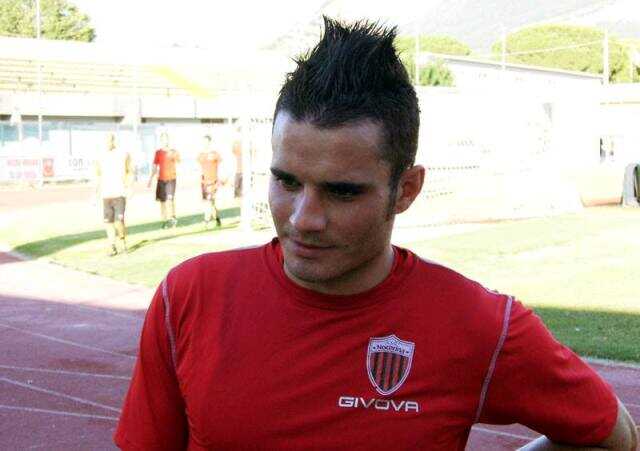 Turris, ufficiale il tesseramento dell’ex Albinoleffe Domenico Danti