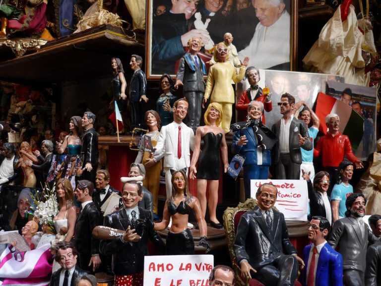 San Gregorio Armeno – Strategie di viabilità per l’afflusso natalizio.