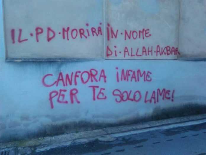 scritte sarno contro pd