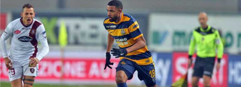 Salernitana, da Verona solo rimpianti: Pazzini-Luppi è festa gialloblu