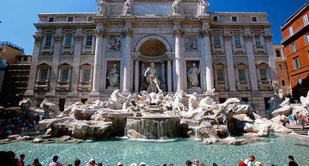 fontana di trevi Fontana di Trevi a pagamento dal 2 febbraio: biglietto, orari e accessi