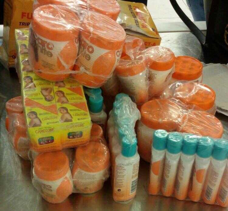 Pomigliano – Ispezione dei NAS in stabilimento di prodotti cosmetici: sequestrate quasi 12mila referenze.