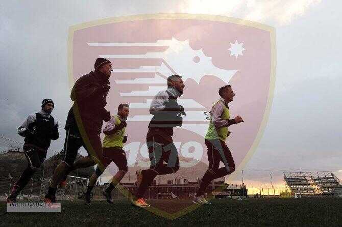 Salernitana, esercizi sul possesso palla e partitella nel secondo giorno di lavoro