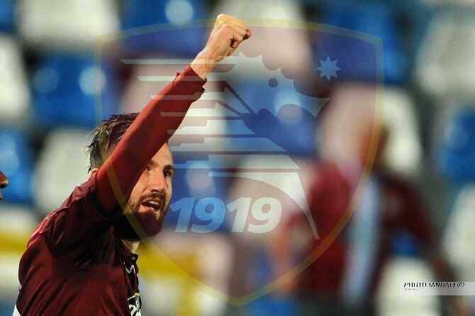 VIRTUS ENTELLA-SALERNITANA 0-1: i granata festeggiano con Coda