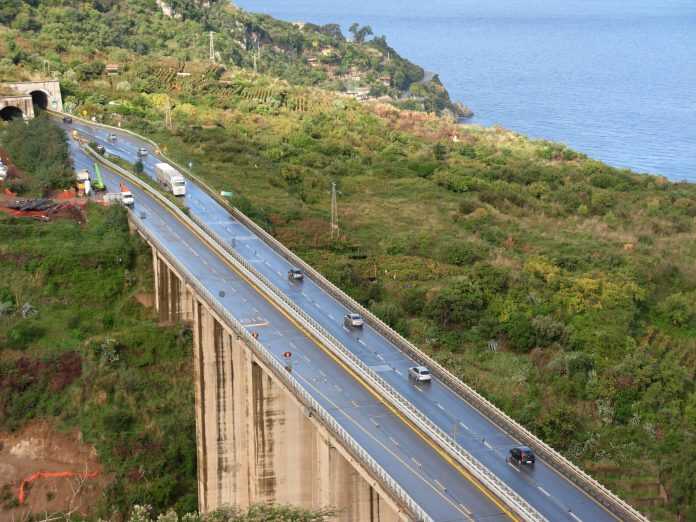 Autostrada_A3_Salerno-Reggio_Calabria
