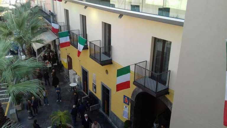 San Valentino Torio, il mistero dei manifesti scomparsi