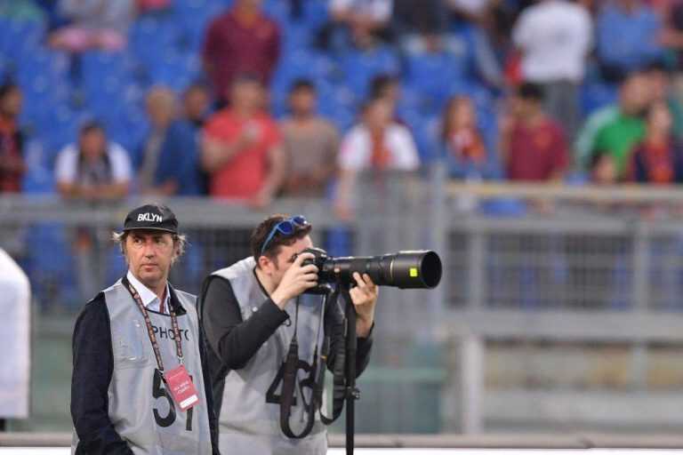 La curiosità: premio Oscar con pettorina