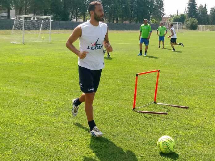 20228701_884284021711167_2041576210394265192_n