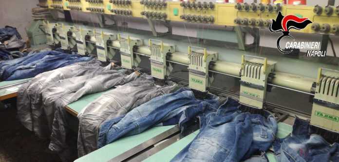 ricamatrice industriale di marchi falsi