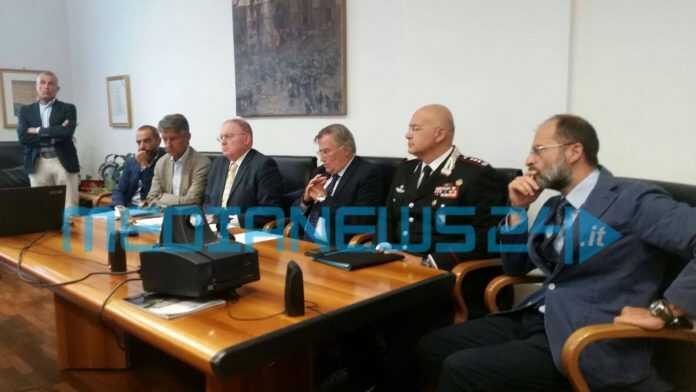 conferenza procura salerno1