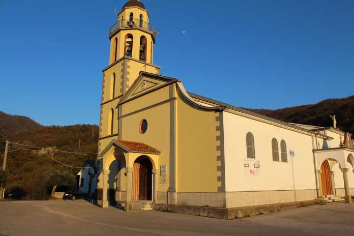 santuario madonna dell eterno montecorvino