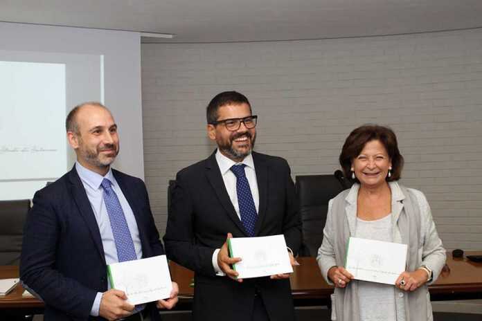 22195672_1935154396732695_1077263437412869087_n