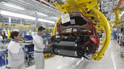 fca-subito-un-vertice-su-pomigliano_L