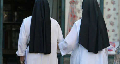 Le sospendono il Rdc. Suora Salernitana fa causa all’INPS.