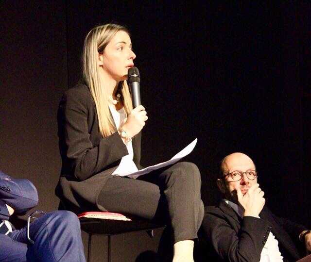 1E6DC473-D1AB-4E63-B19F-C9B9BAF2043E