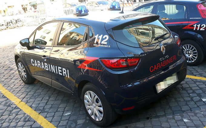 Cava de’ Tirreni, uccide la moglie durante un litigio