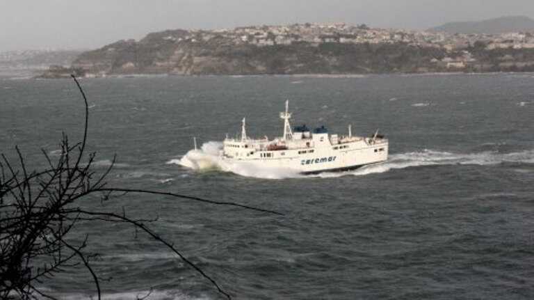 Castellammare, la Capitaneria di Porto indagherà sul traghetto andato in tilt
