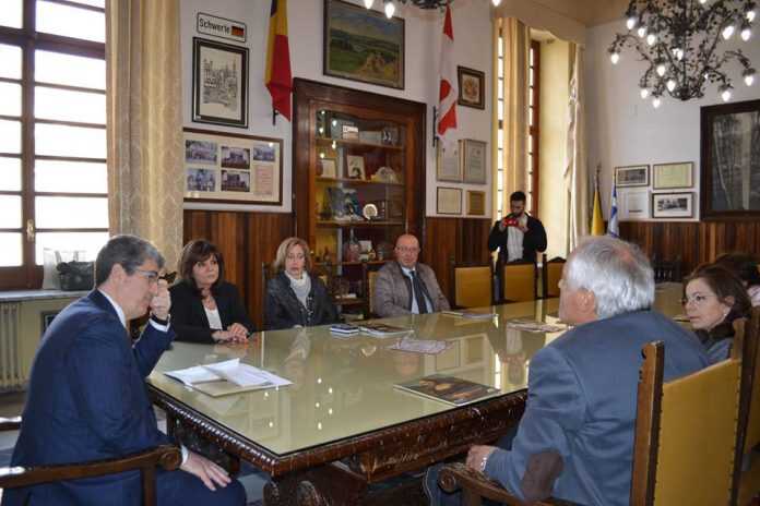 30262160_2038945696330218_6336704956630737327_n