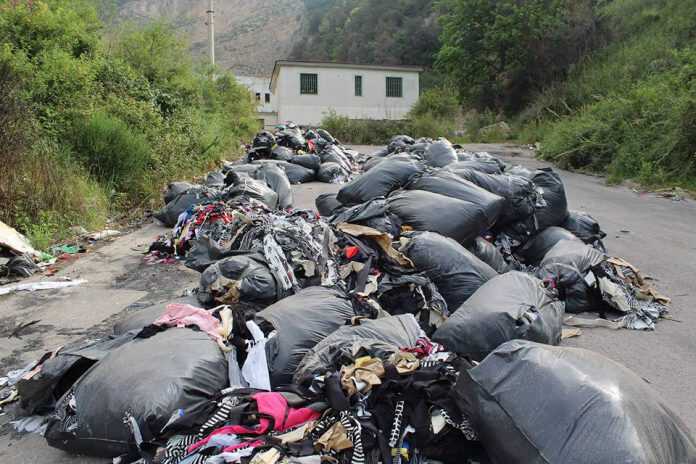 abbandono rifiuti sarno