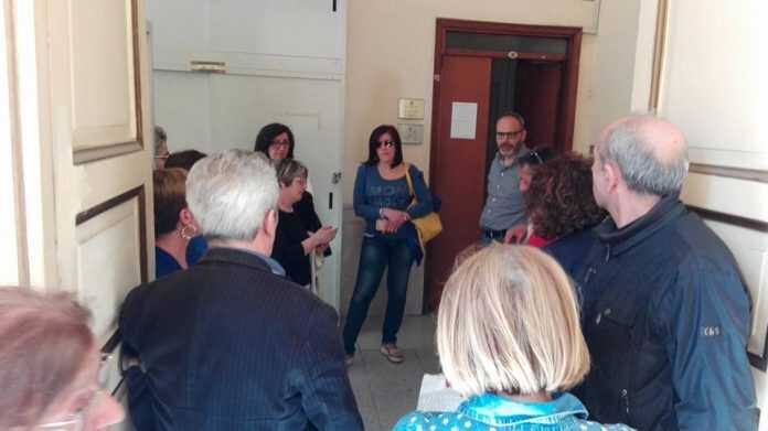 32802469_431212684016510_7415737825158496256_n