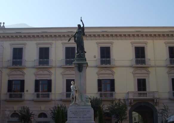 33810AAB-24DF-4B15-AA22-904FF8BA4932