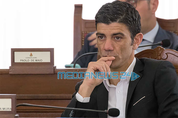 consigliocomunalenocerainferiore13giugno012