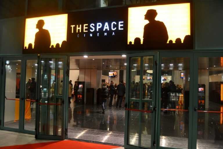 Vertenza cinema The Space Salerno, sciopero dei lavoratori