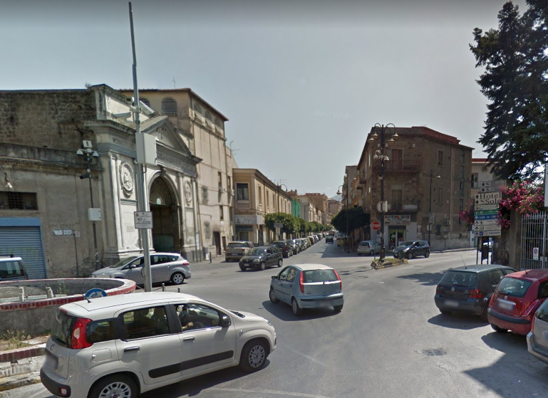 Pagani, sassaiola a Santa Chiara tra gruppi di giovanissimi