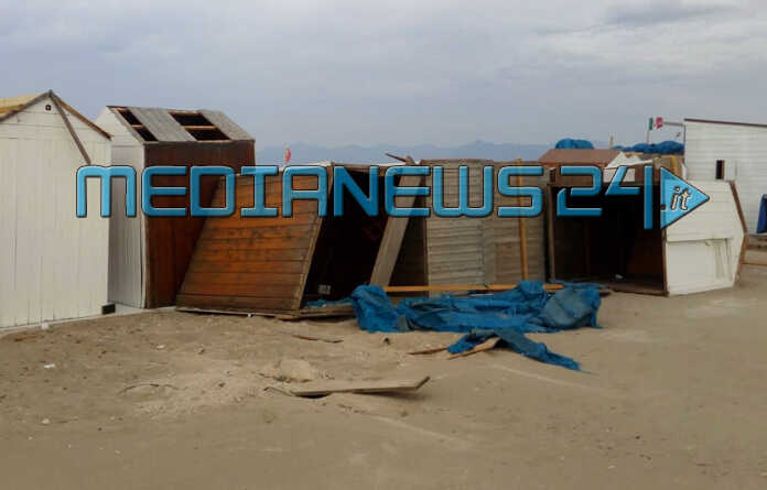 cabine_spiaggia_battipaglia2