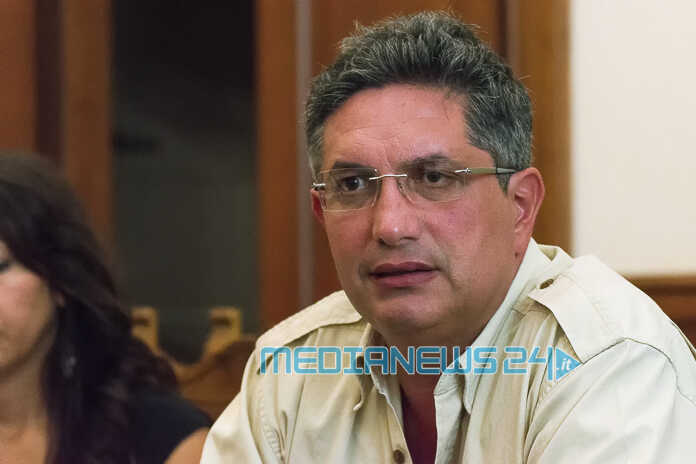 Nocera Inferiore – “Flash Mob”, Torquato: “Sostegno e vicinanza al personale sanitario dell’Umberto I”