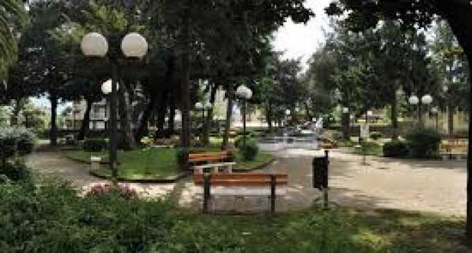 Scafati – Sarconio (M5s): “Va riaperta la Villa Comunale. Al più presto!”