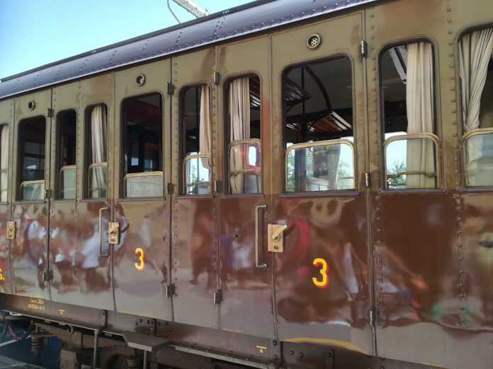 23C92FD7-372A-4200-96AF-763B77A5EA5B