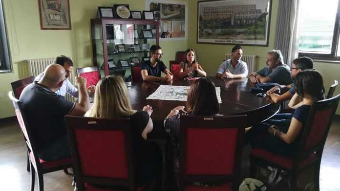 41688077_2092771837653621_6228363153760059392_n