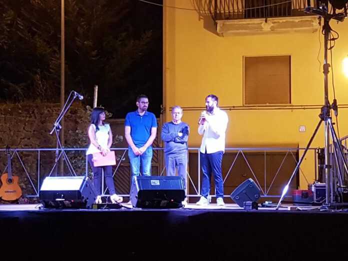 42408754_2420162011332882_4650433847572299776_n