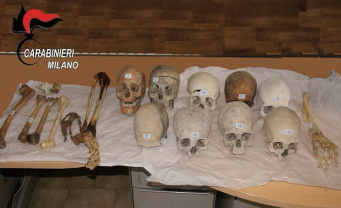 ossa umane marchio carabinieri