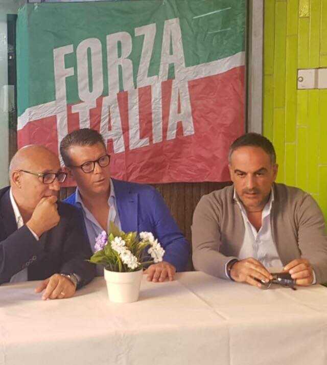 43422527_10215156706182797_6667203498813161472_n (1)