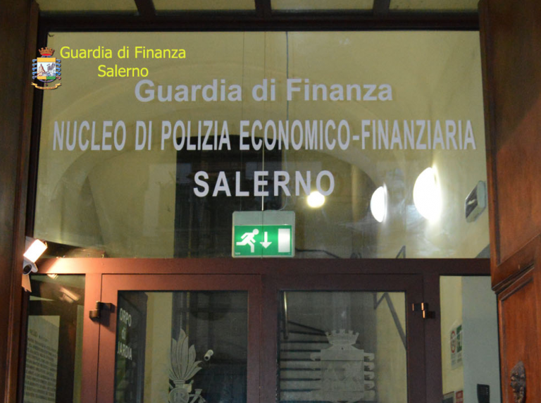 Prodotti per bambini “fuorilegge”, maxi sequestro a Salerno