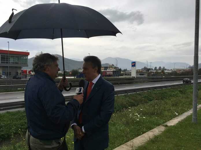 45488858_2117227835208021_5233276672169476096_n