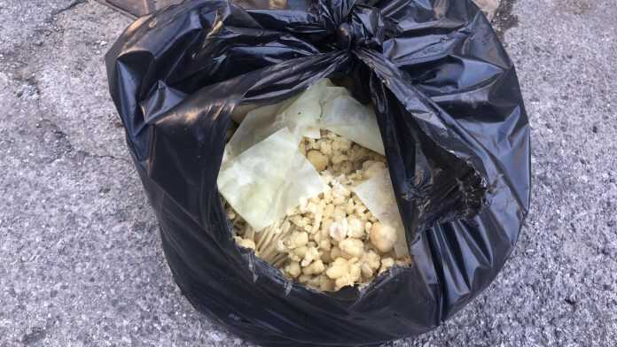 94DA922D-9171-4DE3-A67E-87866905E875